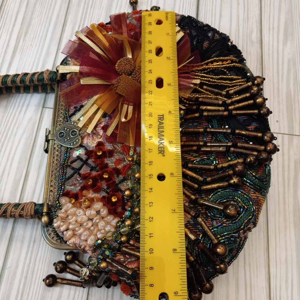 Vintage Chico’s Dahlia Ornate Kaleidescope Beaded Sequin Tapestry Handbag - Picture 12 of 13